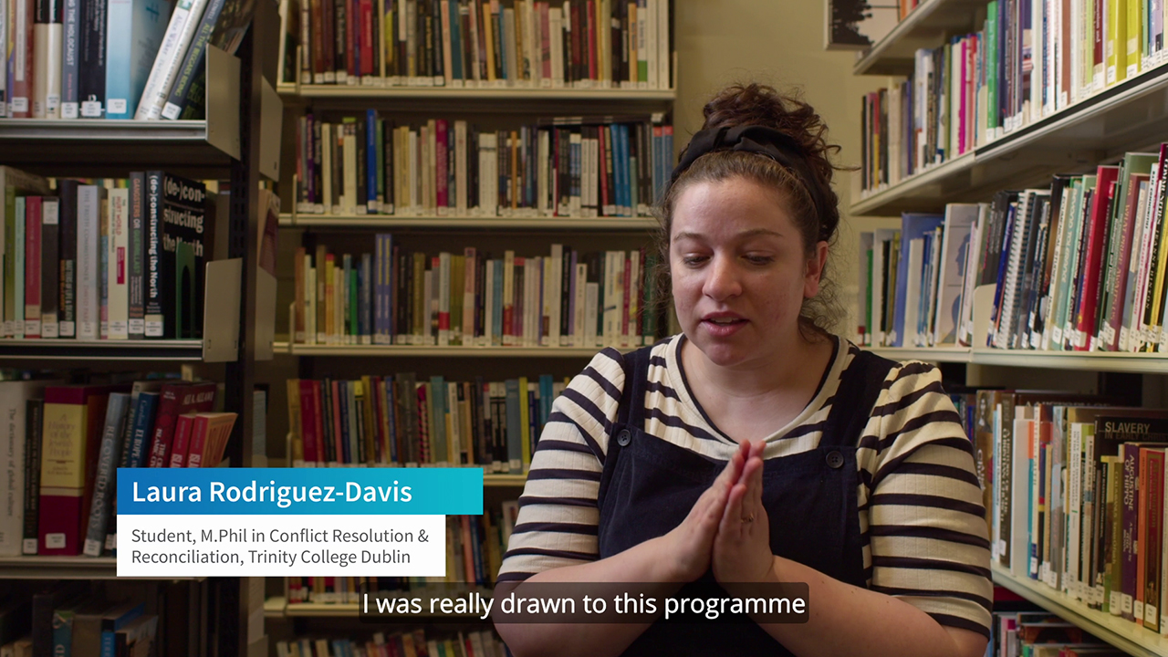 portfolio picture of a room with a tv on