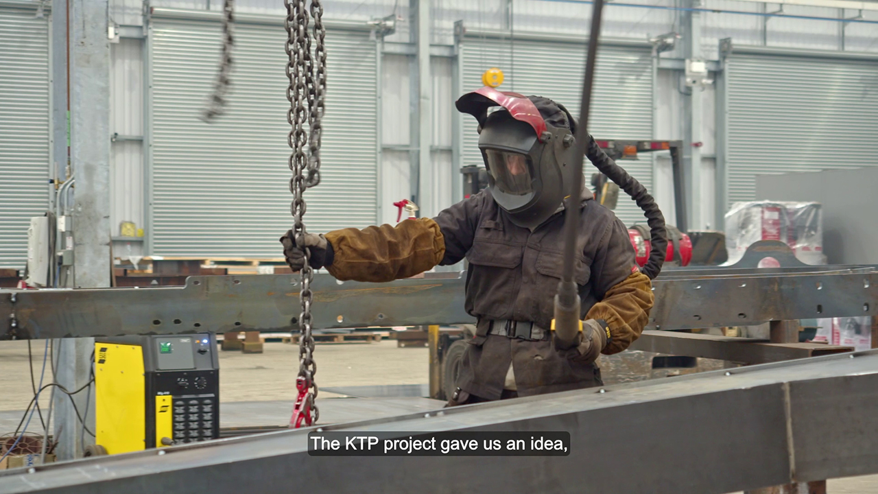 portfolio picture of a room with a tv on